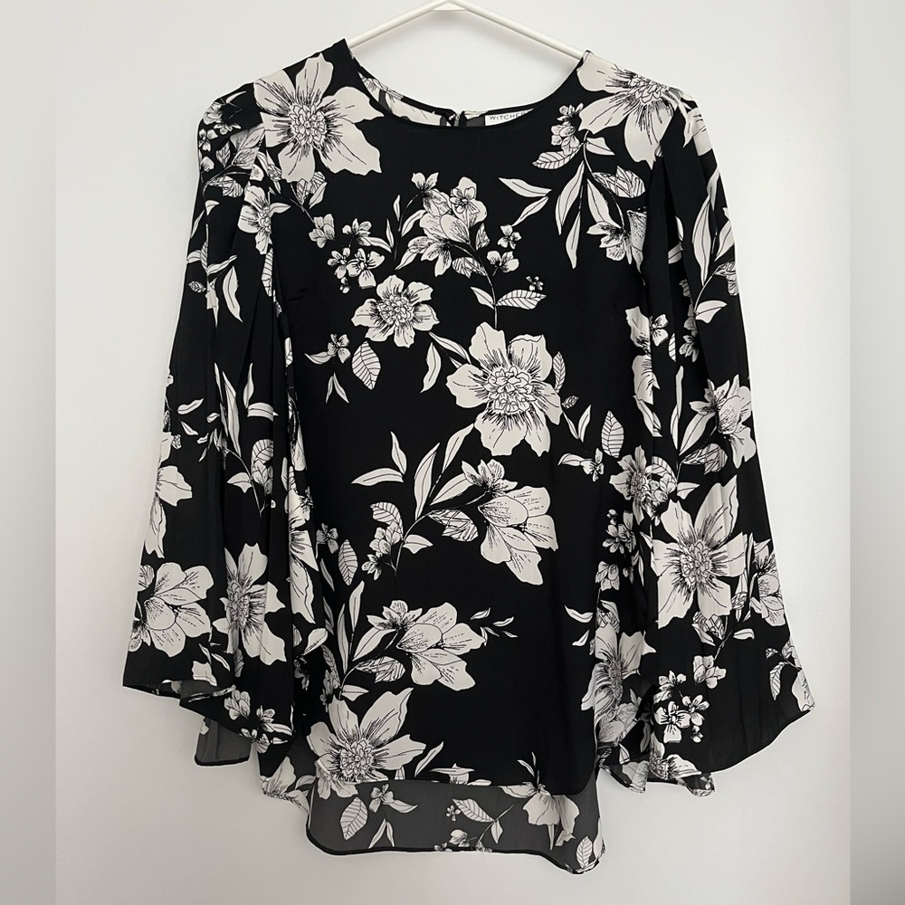 Floral Black and White Women's Top, new without tags